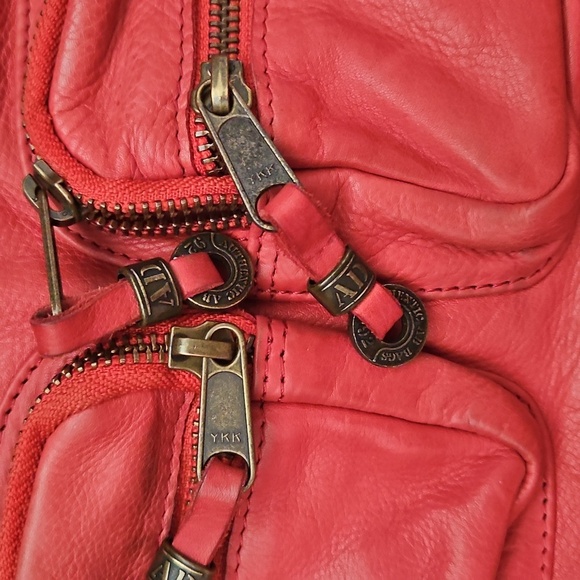 Axel David Vintage 100% Leather Coral Crossbody Bag Adjustable  Brass Hardware - Picture 7 of 9
